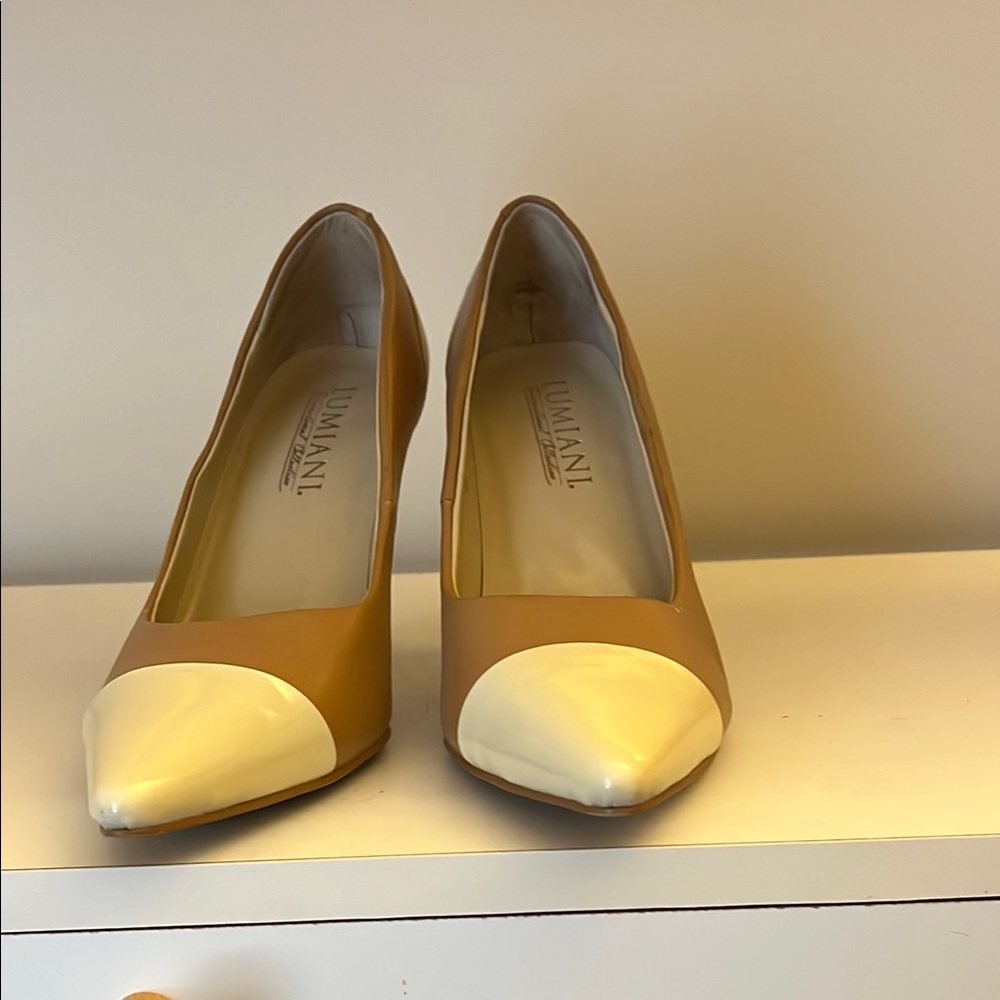 Women's Tan and Cream Pumps